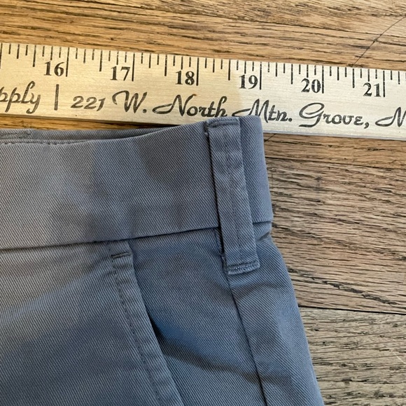 Men's Gray Gap Shorts size 36 - Picture 2 of 5